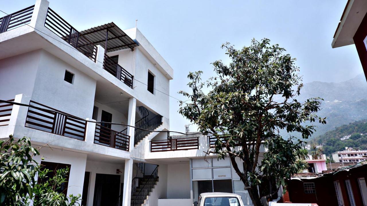 Saatvik Homestay Katra  Exterior photo